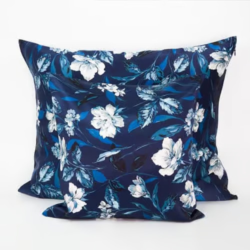 Hodvábna obliečka na vankúš 40 x 60 - dizajn modrý kvet