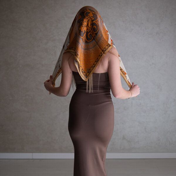 Hodvábna šatka - Lucia Grace (90x90cm)